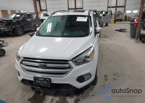 2017 Ford Escape Se z USA, uszkodzony, nr VIN 1FMCU9GD9HUD87713
